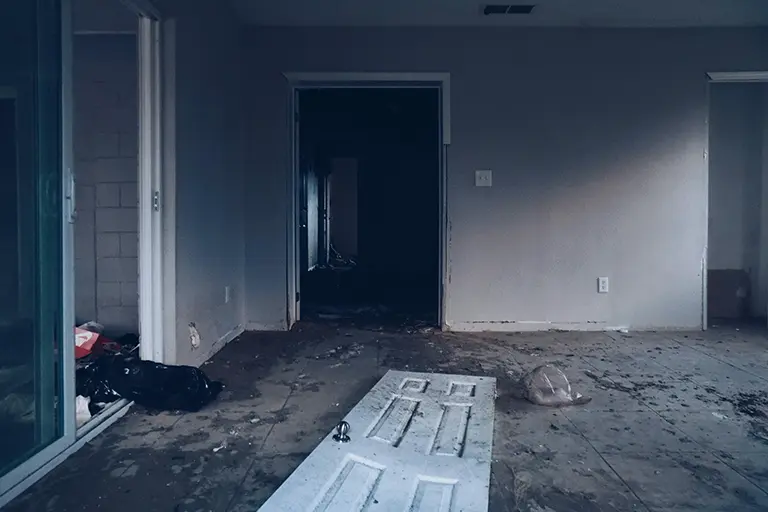 © Alexis Montero / Unsplash